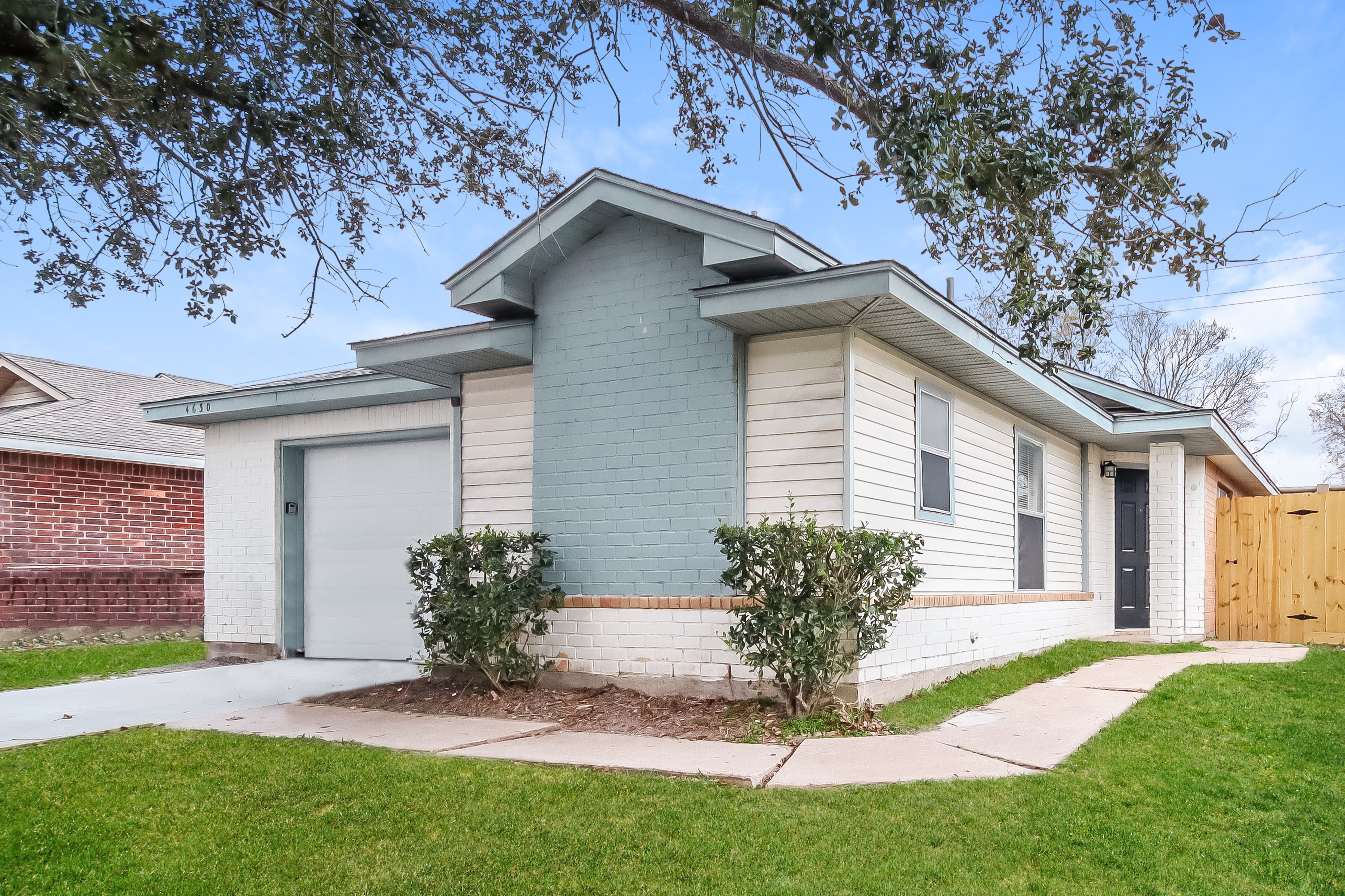 4630 CALLERY CREEK DR HOUSTON, TX 77053